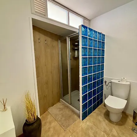Victoria Apartment, * אדחה
