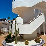 Victoria Apartment, * Costa Adeje (Tenerife)