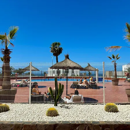 Апартаменты Victoria Apartment,