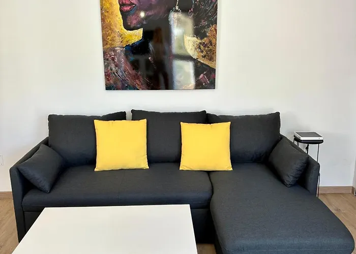 Апартаменты Victoria Apartment,