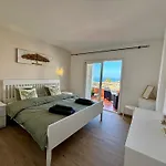 דירה Victoria Apartment, *