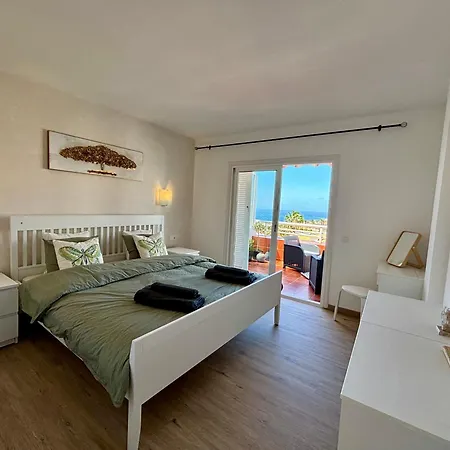 アパート Victoria Apartment, *